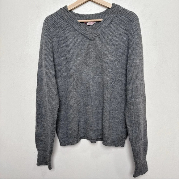 Hudson’s Bay Company Vintage Womens 44 England  Chunky Sweater In Grey - Picture 3 of 14